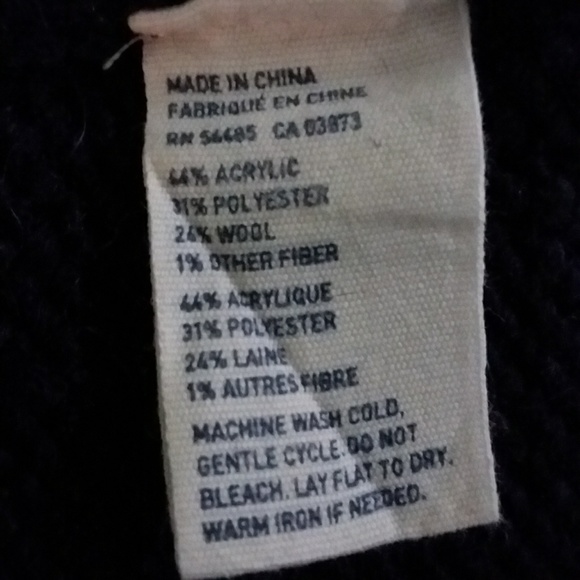 ▪︎American Eagle▪︎Winter Sweater - Picture 6 of 6